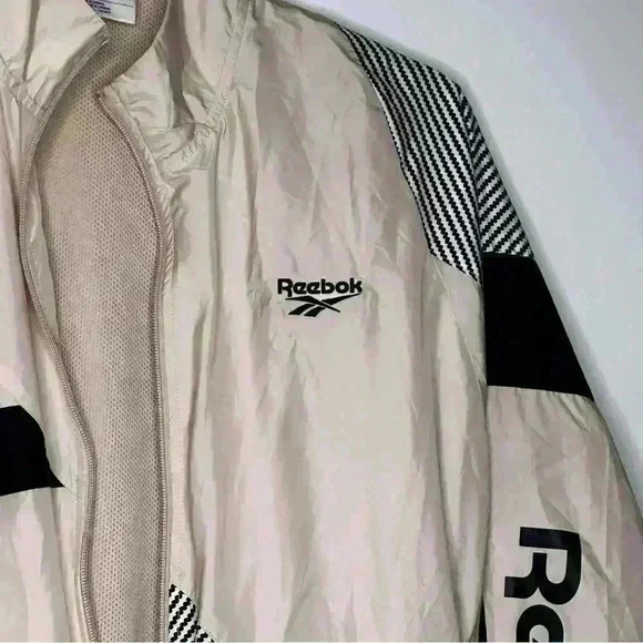 Reebok light pink windbreaker with black and white stripes jacket - Picture 1 of 6